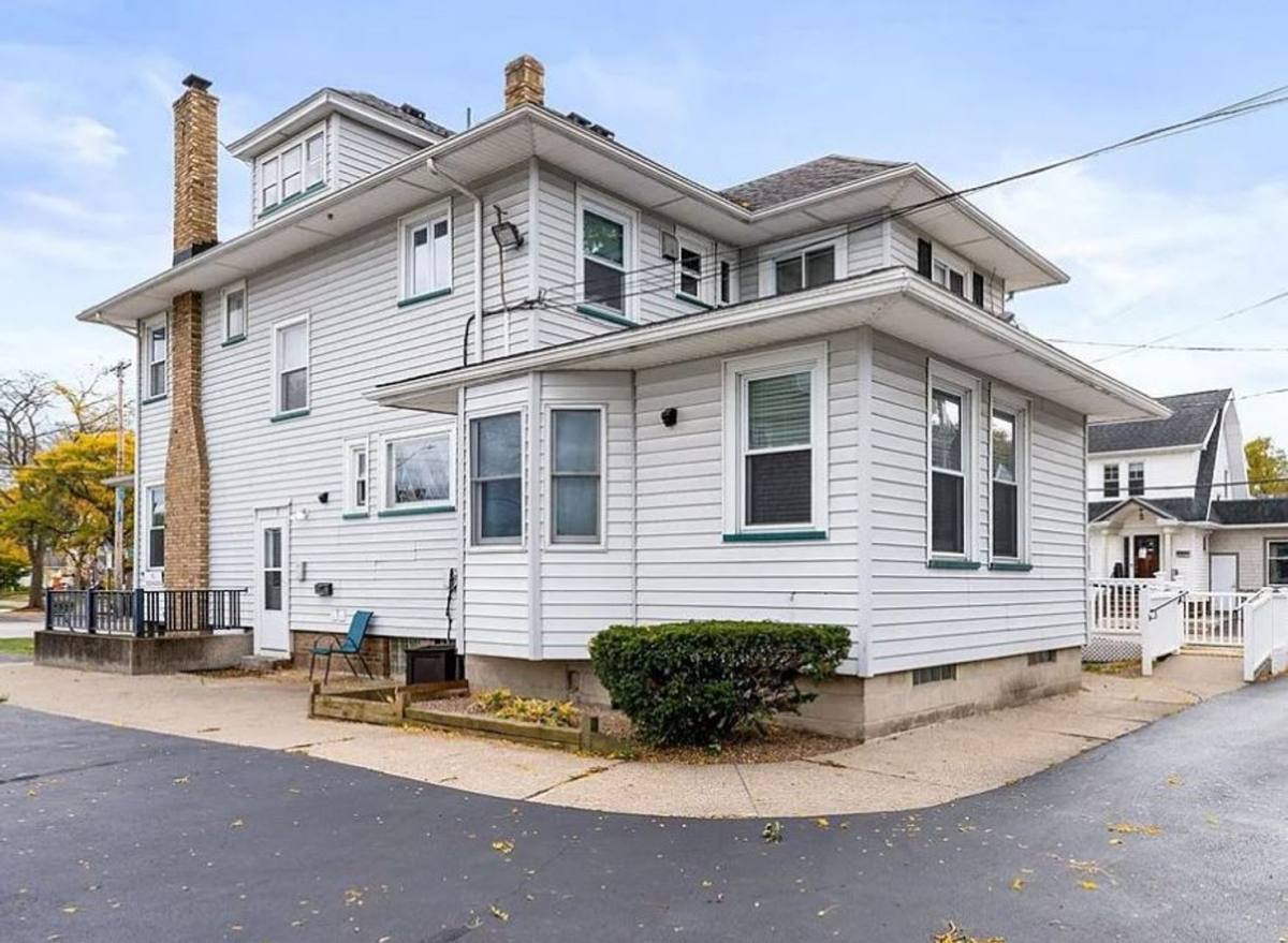 Apartment for rent at 2729 Dewey Ave, Rochester, NY 14616