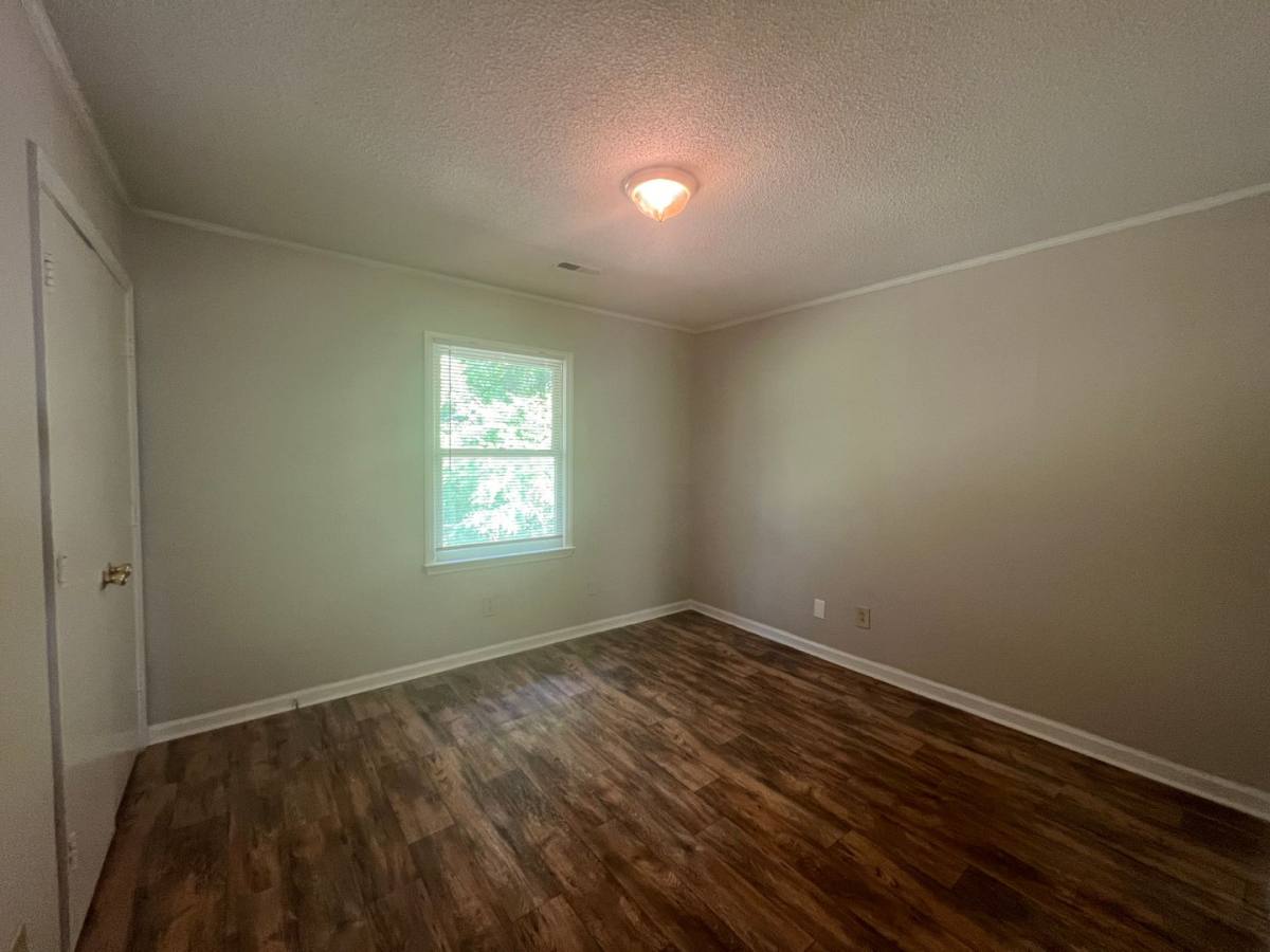 Apartment for rent at 1312 Linwood Rd, Gastonia, NC 28052