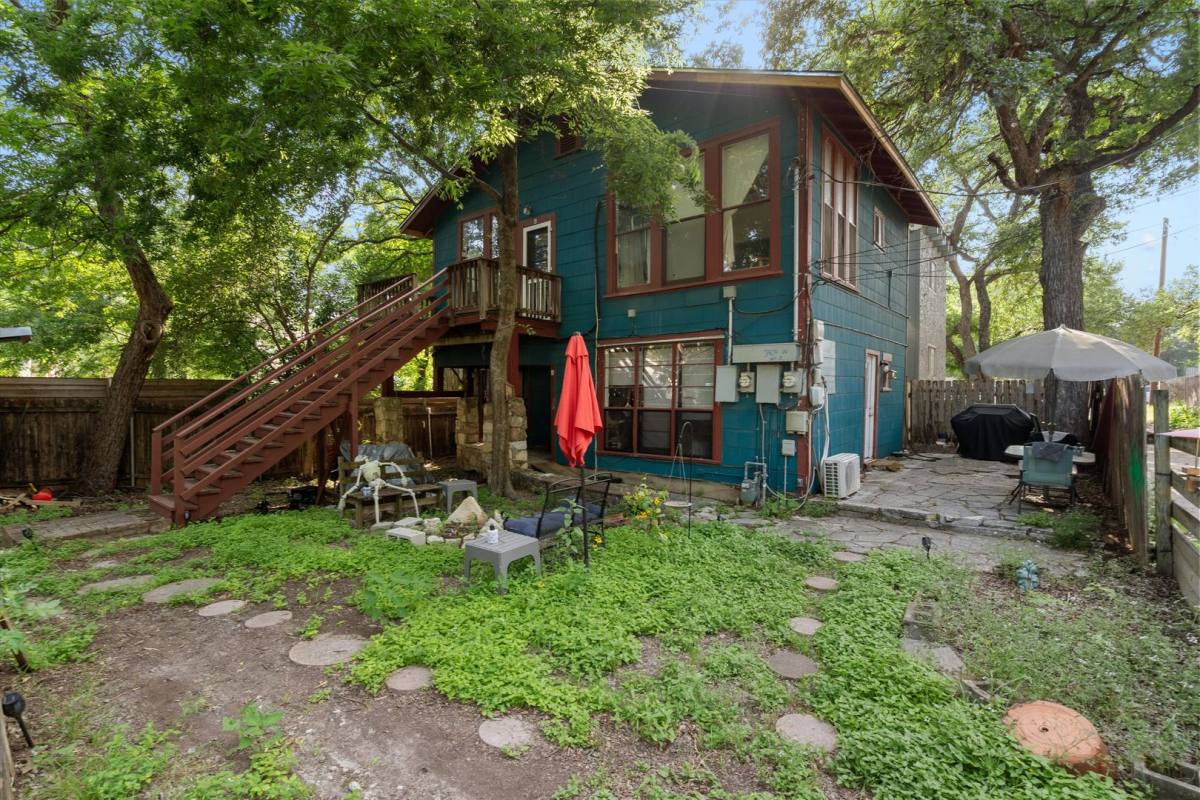 Apartment for rent at 3404 1 2 Grooms St, Austin, TX 78705