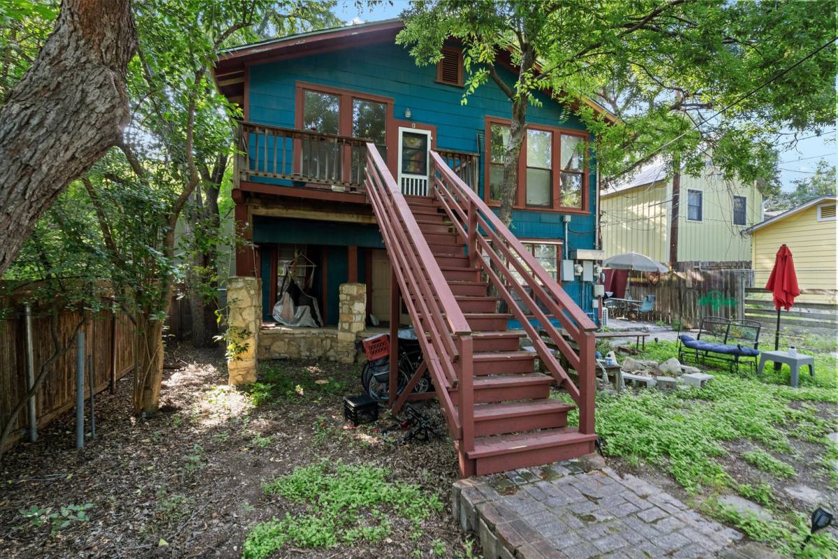 Apartment for rent at 3404 1 2 Grooms St, Austin, TX 78705