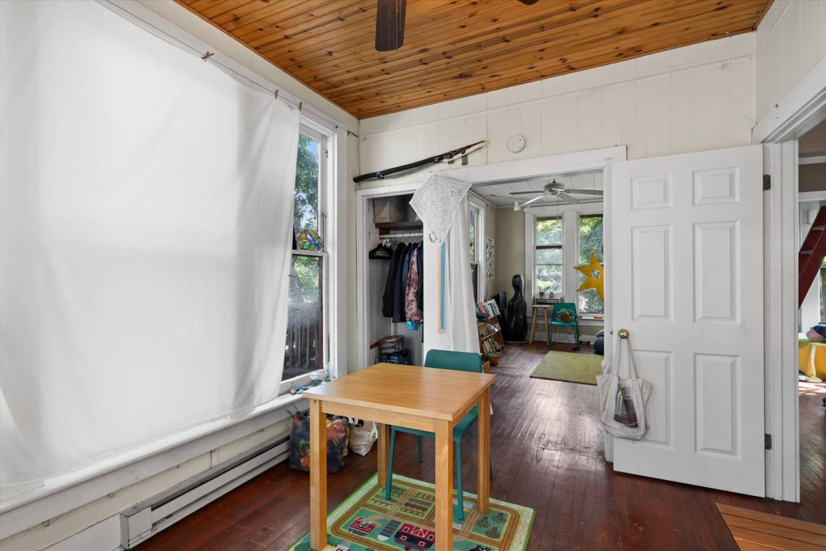 Apartment for rent at 3404 1 2 Grooms St, Austin, TX 78705