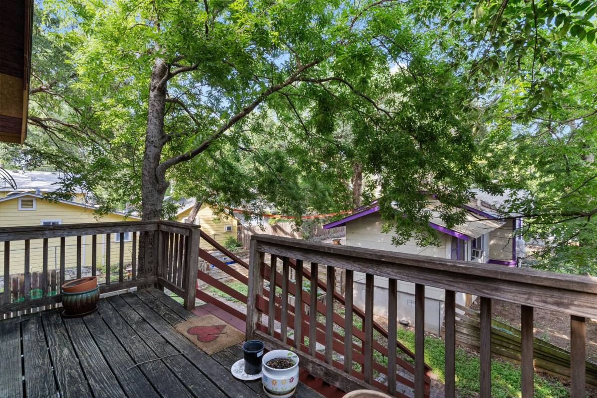 Apartment for rent at 3404 1 2 Grooms St, Austin, TX 78705