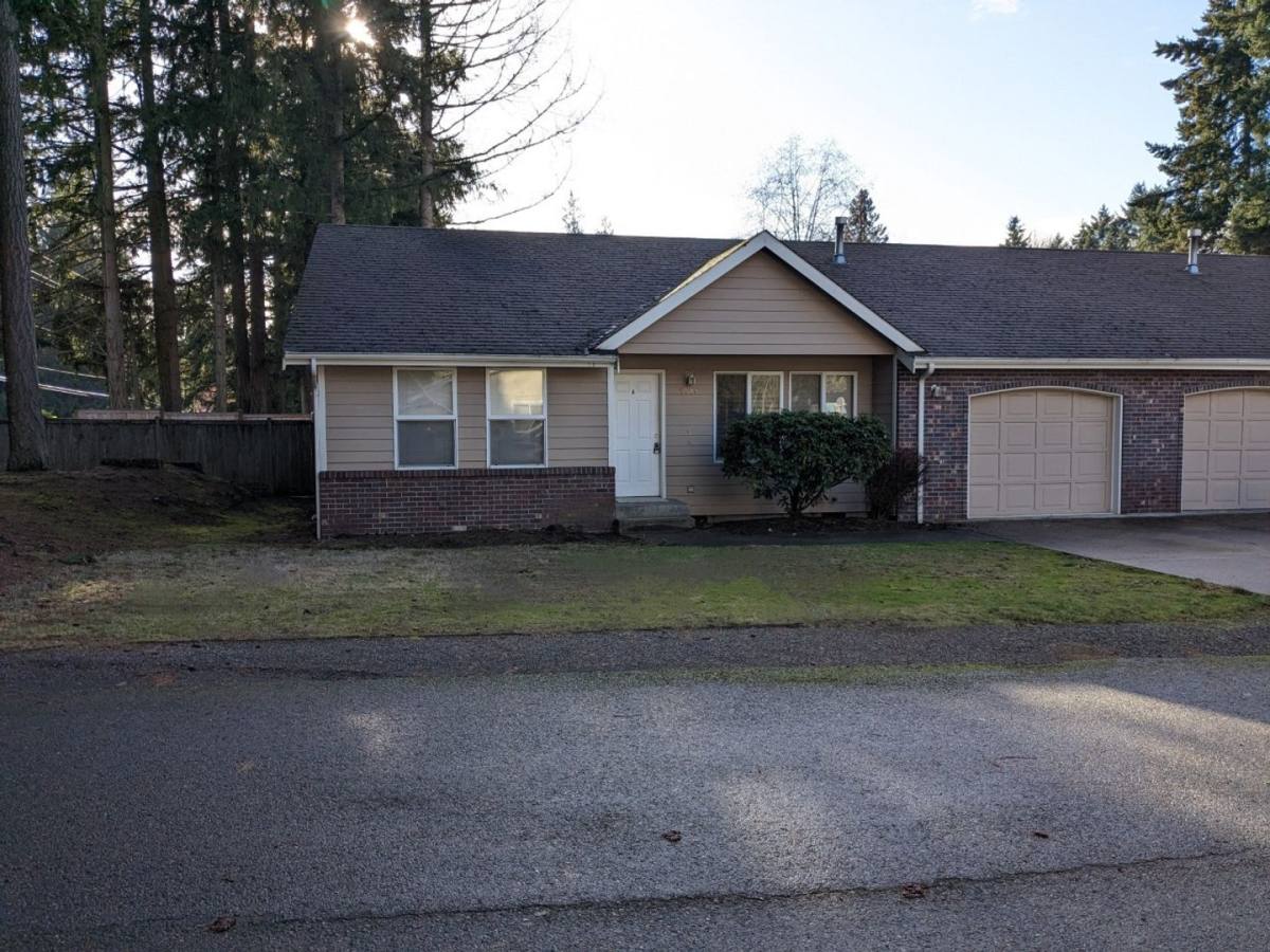 Apartment for rent at 8512 123rd St Court E, Puyallup, WA 98373
