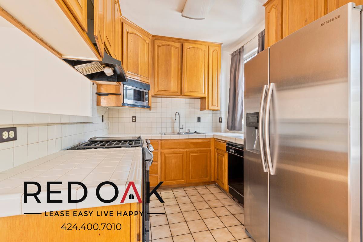 Condo for rent at 2463 Sawtelle Blvd #101, Los Angeles, CA 90064