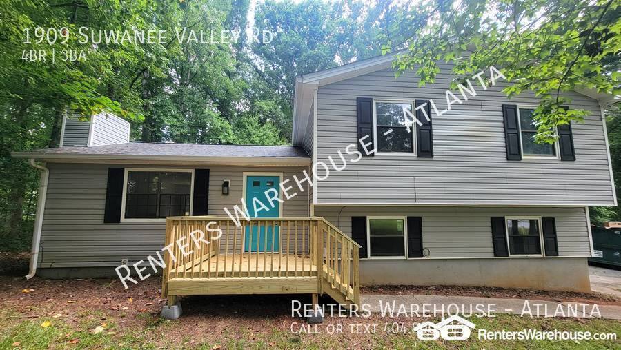 House for rent at 1909 Suwanee Valley Rd, Lawrenceville, GA 30043