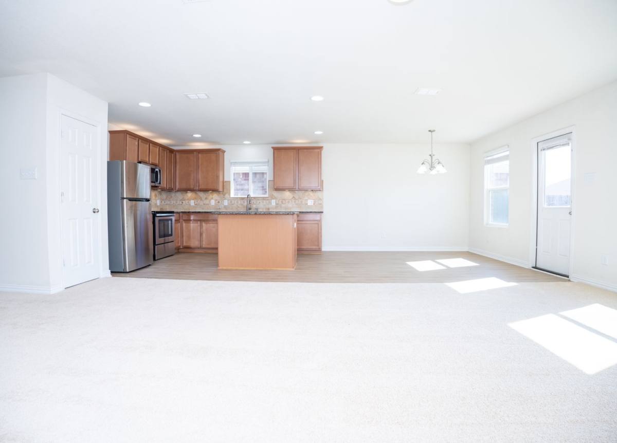 House for rent at 3116 Montserrat Creek Dr, Little Elm, TX 75068