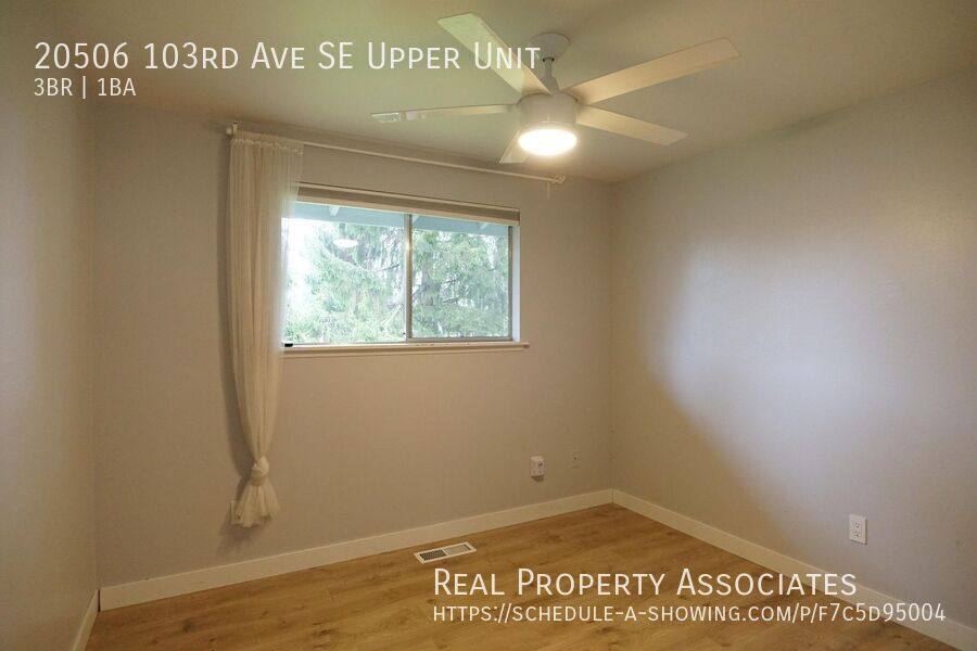 Apartment for rent at 20506 103rd Ave SE, Kent, WA 98031