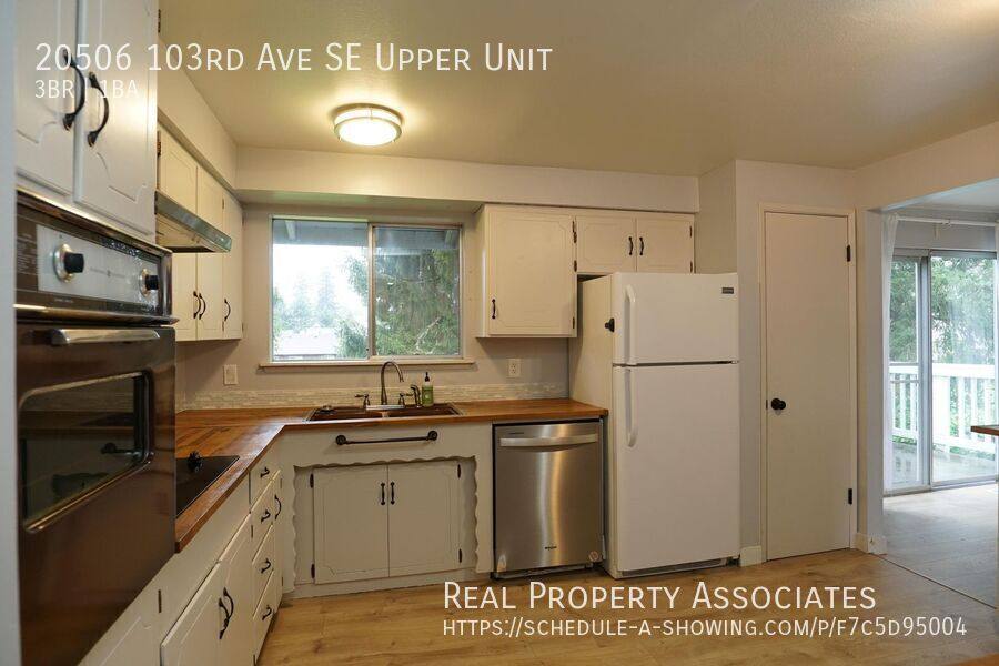 Apartment for rent at 20506 103rd Ave SE, Kent, WA 98031