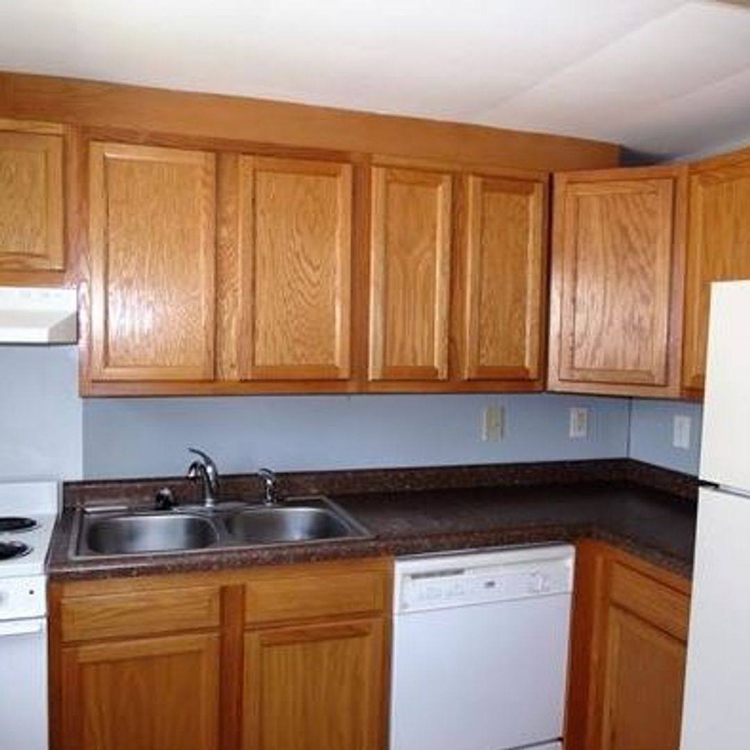 Apartment for rent at 704 W Western Ave, Urbana, IL 61801