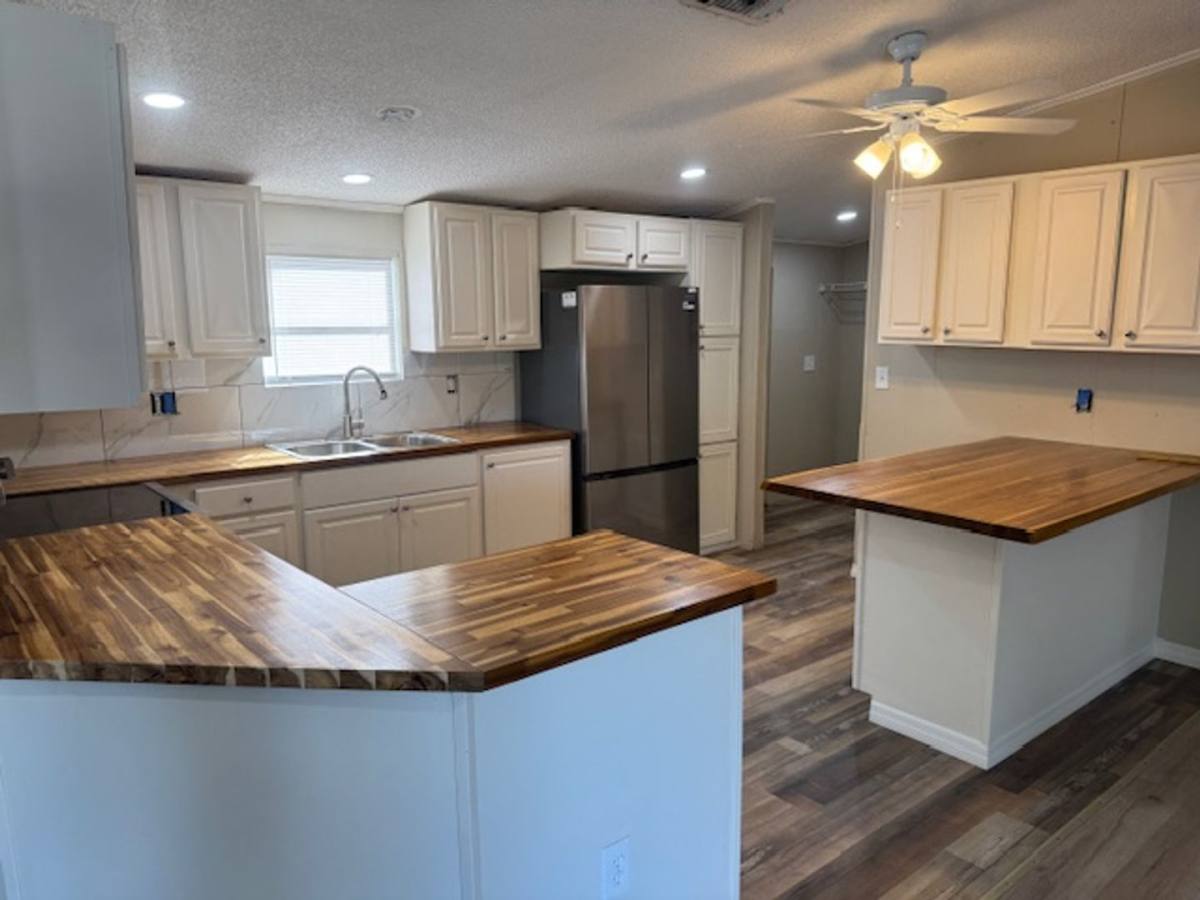 Apartment for rent at 9663 Cypress Park Dr, Orlando, FL 32824