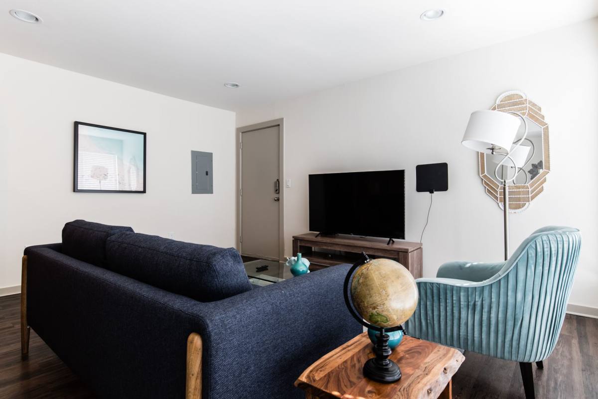 Apartment for rent at 2806 Reagan St, Dallas, TX 75219