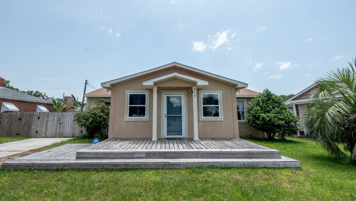 House for rent at 412 Labree Rd, Pensacola, FL 32507