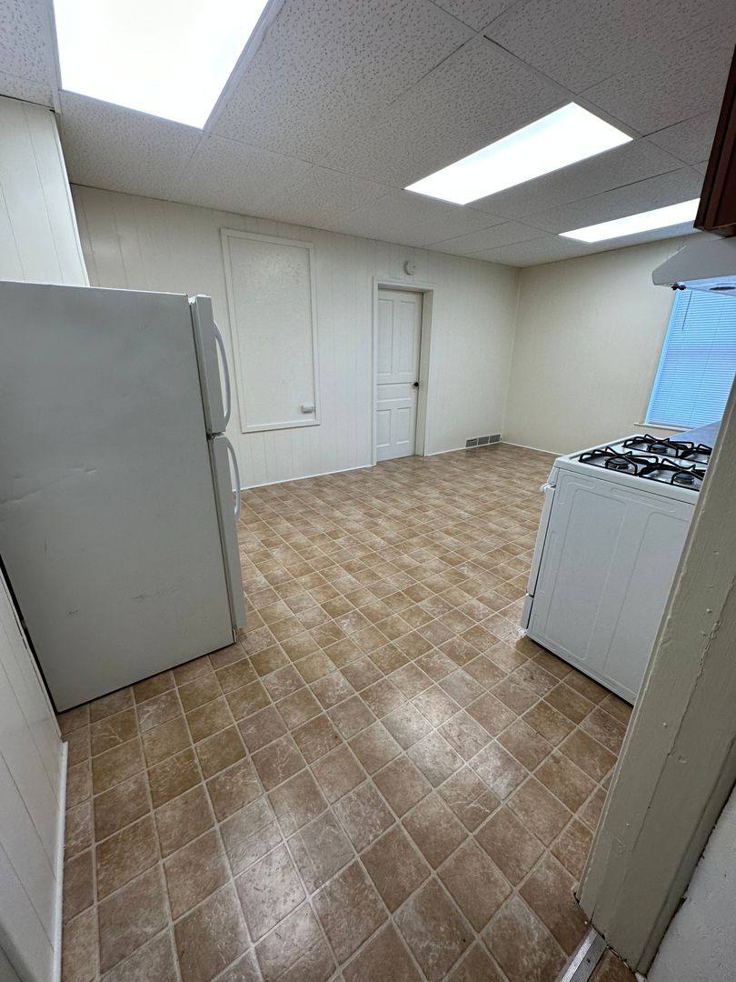 Apartment for rent at 314 S State St, Big Rapids, MI 49307