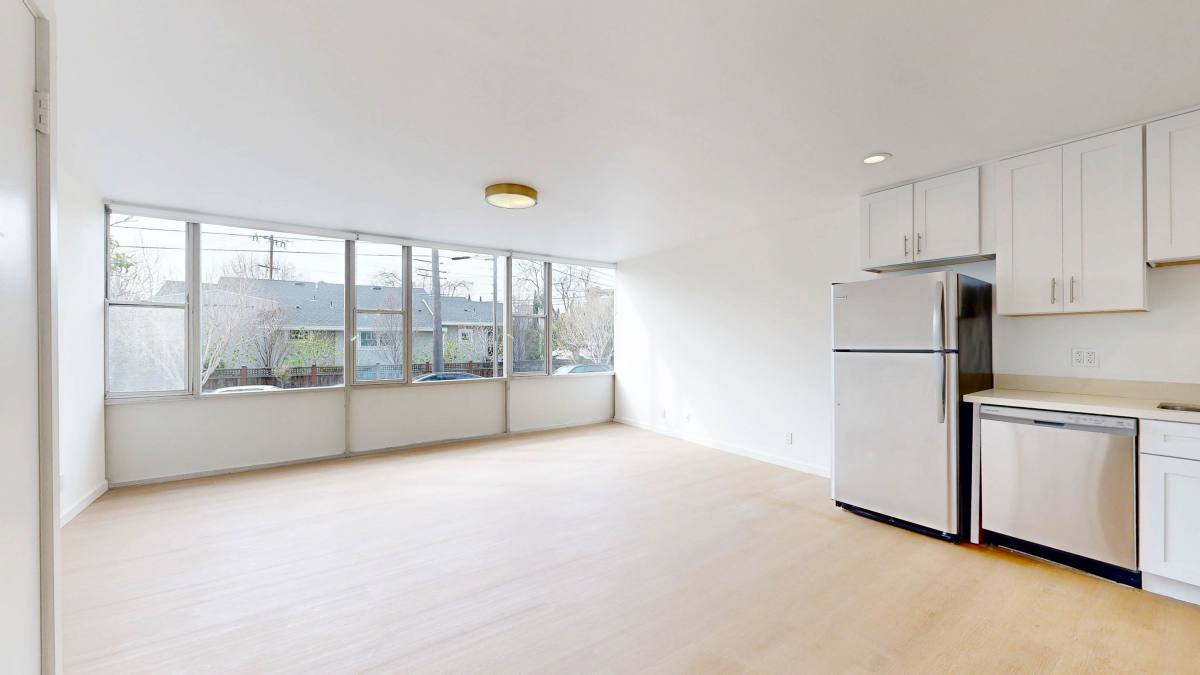Apartment for rent at 55 El Camino Real #102, Burlingame, CA 94010