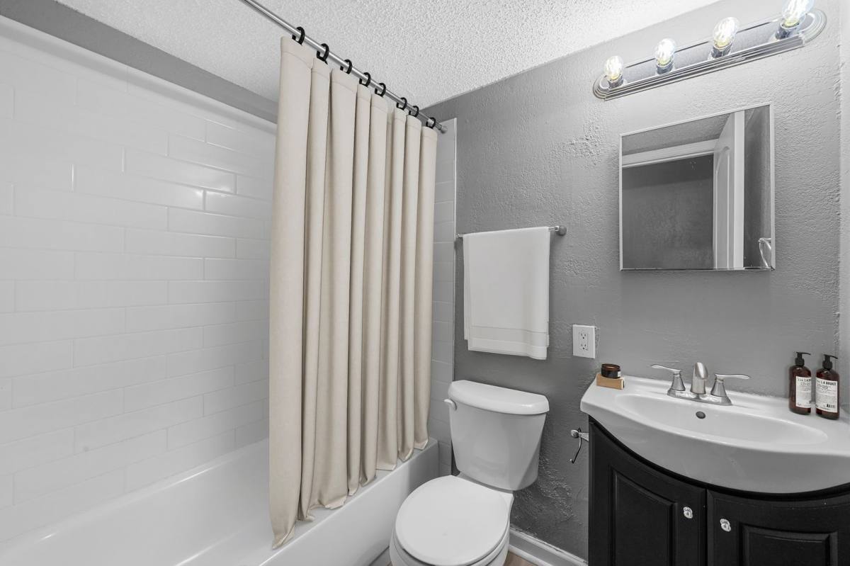 Apartment for rent at 5371 Arsenal, Saint Louis, MO 63139