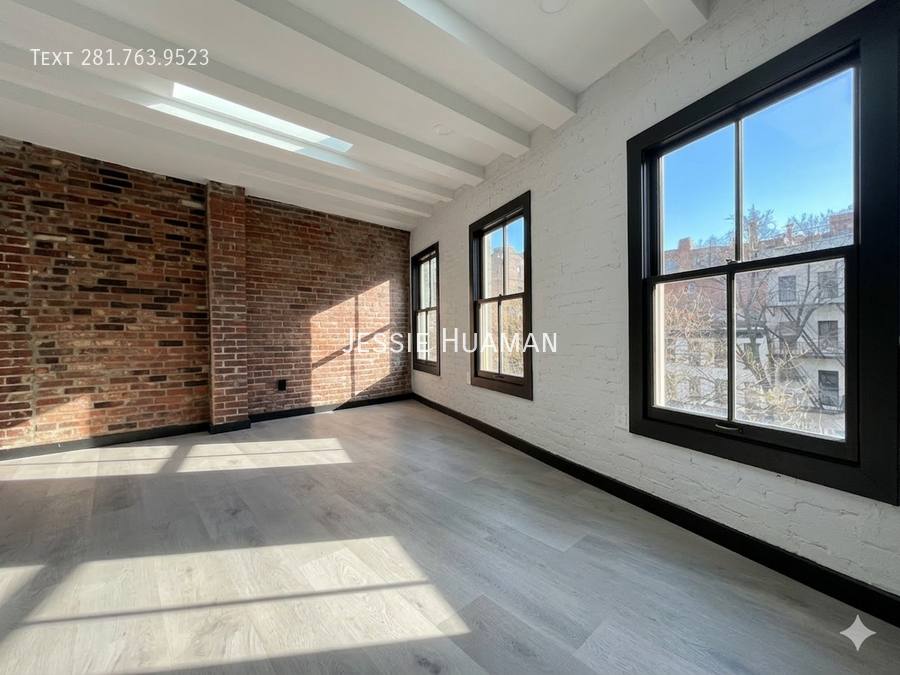 Apartment for rent at 561 Hudson St #PH, New York, NY 10014