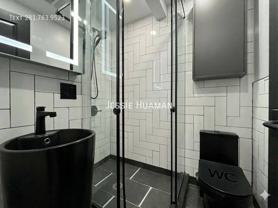 Apartment for rent at 561 Hudson St #PH, New York, NY 10014