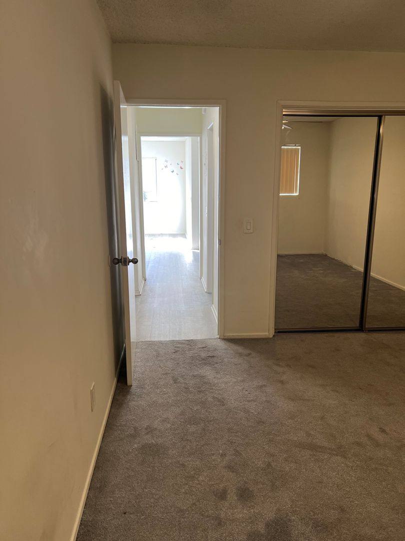 Apartment for rent at 1137 Campbell Ave, Glendale, CA 91207