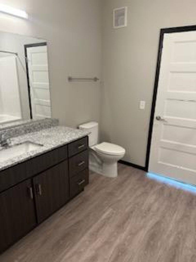 Apartment for rent at 103 3rd St SW, Willmar, MN 56201