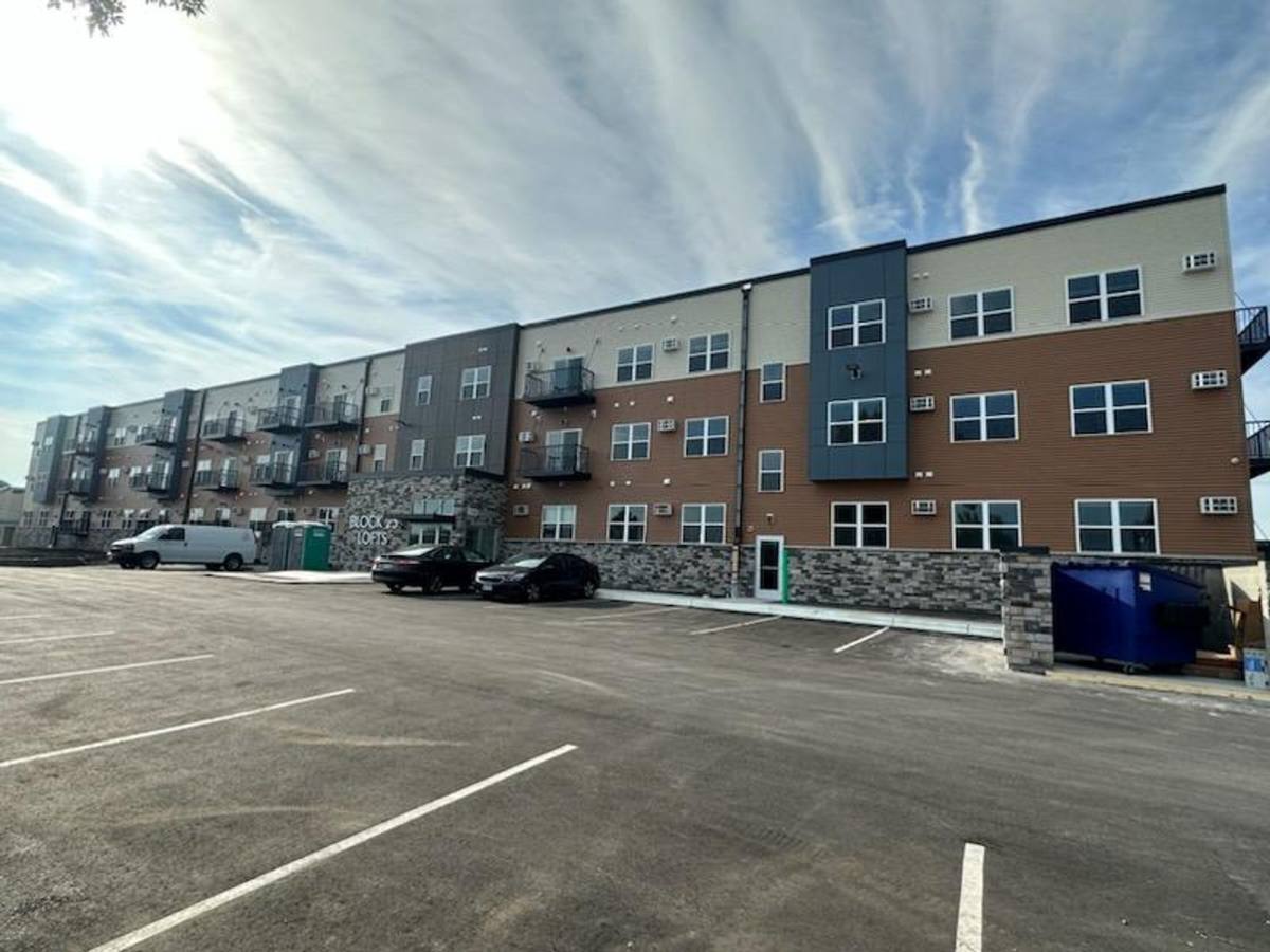 Apartment for rent at 103 3rd St SW, Willmar, MN 56201