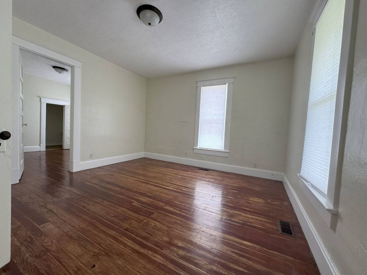 House for rent at 10992 S 500 W, Lewis, IN 47858