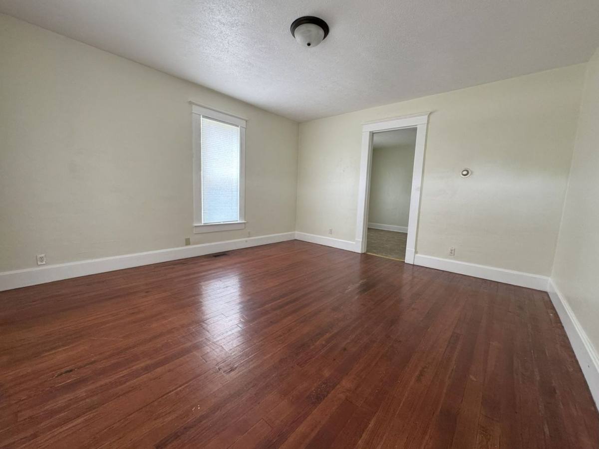 House for rent at 10992 S 500 W, Lewis, IN 47858