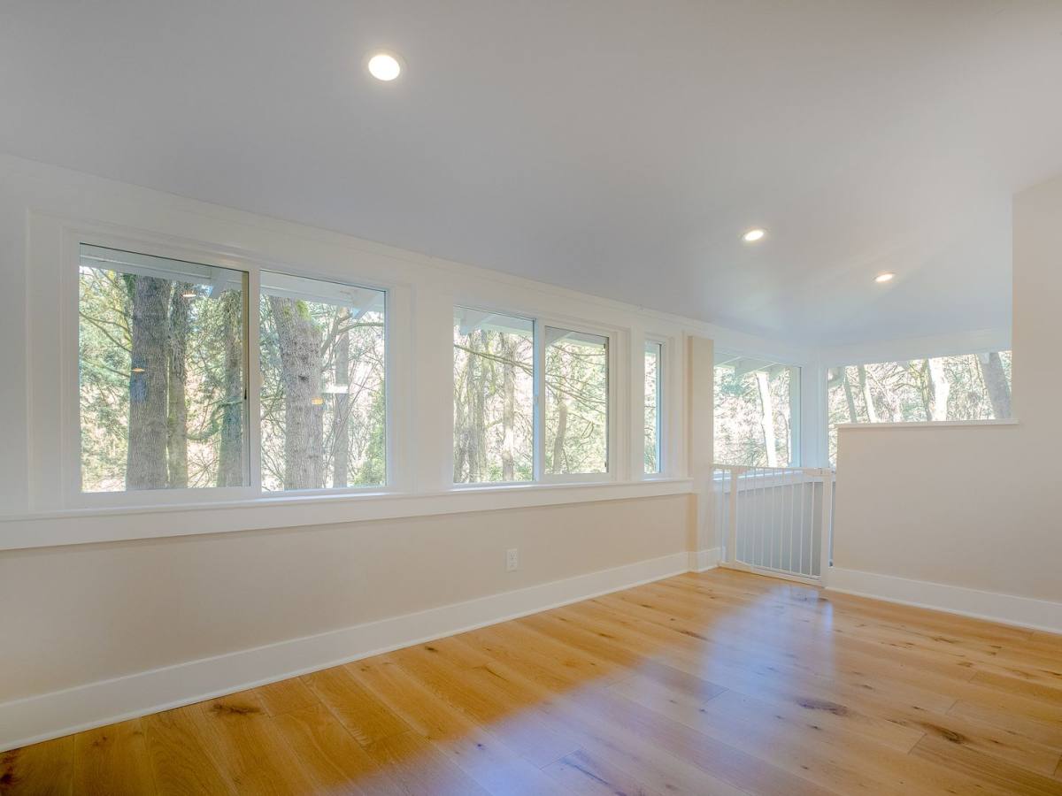 House for rent at 2909 SW Upper Dr, Portland, OR 97201
