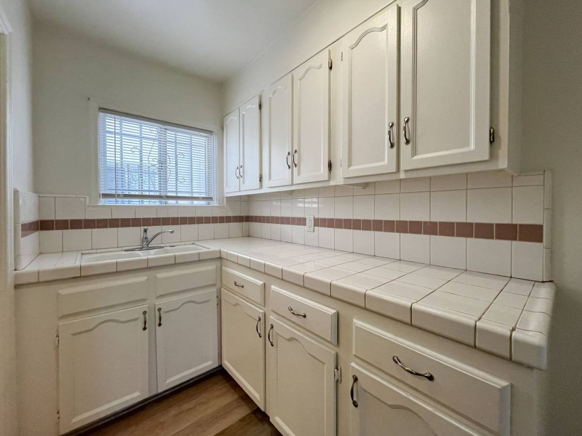 Apartment for rent at 1450 W 39th St, Los Angeles, CA 90062