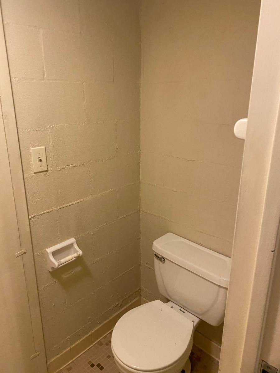 Apartment for rent at 333 E Magnolia Ave, Auburn, AL 36830