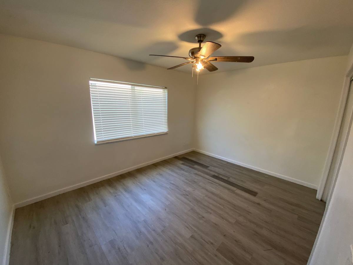 Townhouse for rent at 1126 N 27th St, Phoenix, AZ 85008