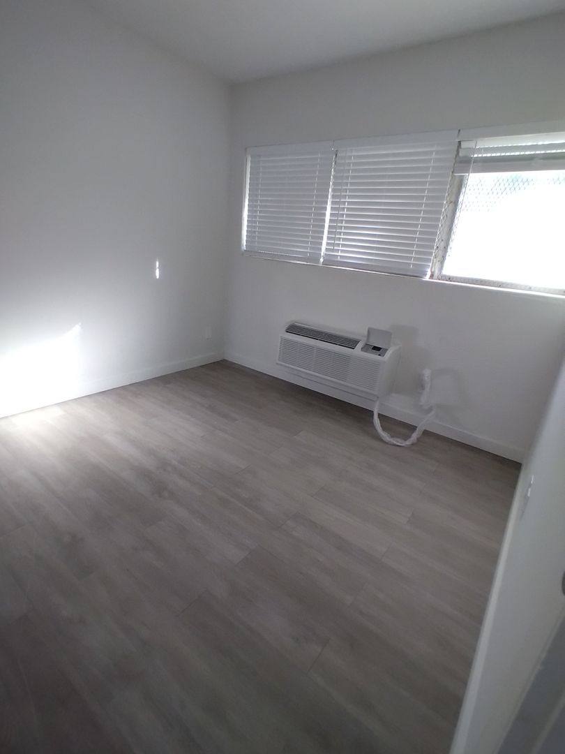 Apartment for rent at 1000 E Ponce De Leon Blvd, Miami, FL 33134