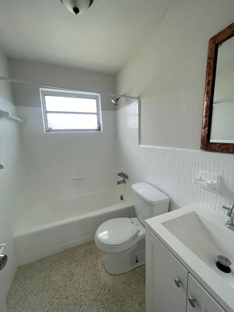 Apartment for rent at 70 SW 30th Ave, Miami, FL 33135