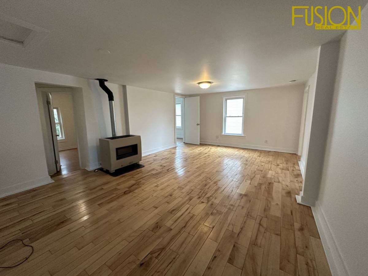 Apartment for rent at 340 Manhattan Dr, Burlington, VT 05401