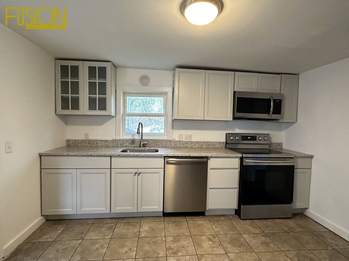 Apartment for rent at 340 Manhattan Dr, Burlington, VT 05401