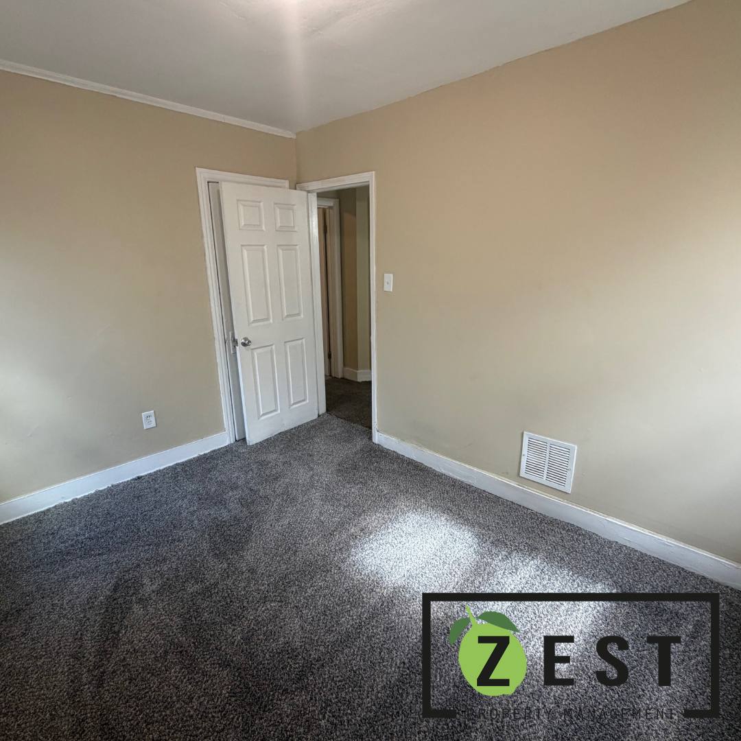 Apartment for rent at 15765 Washburn, Detroit, MI 48238