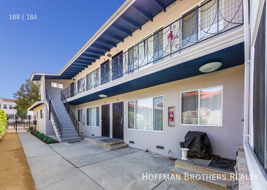 Apartment for rent at 3005 Normandie Ave #6, Los Angeles, CA 90007