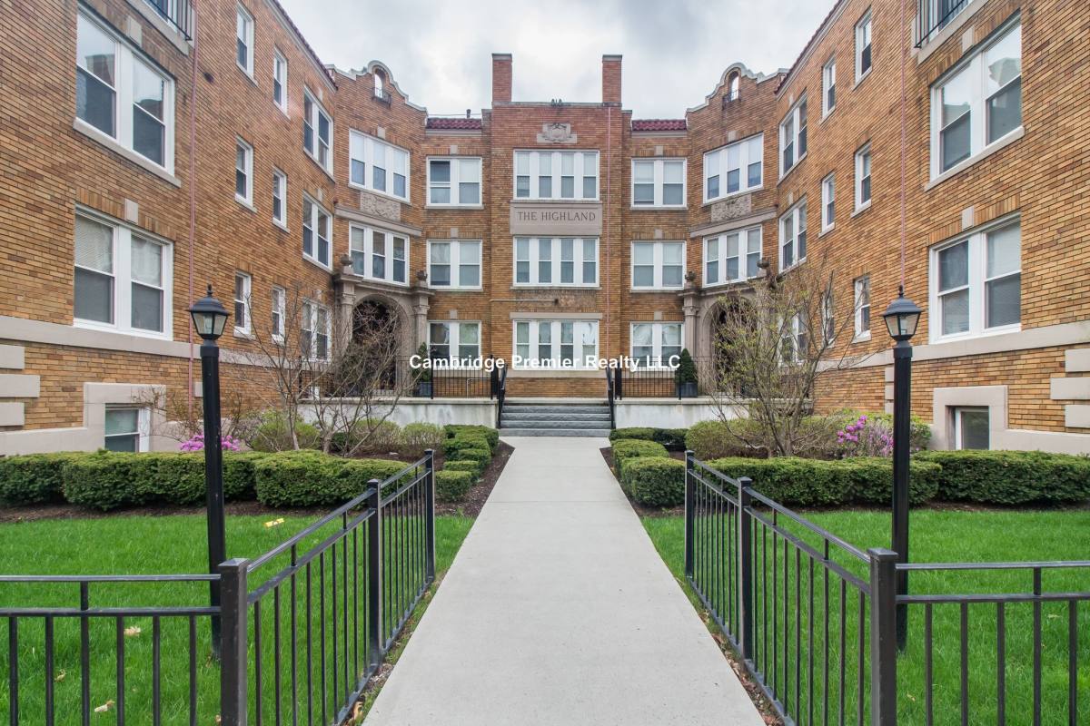 Apartment for rent at 170 Maple St, Malden, MA 02148