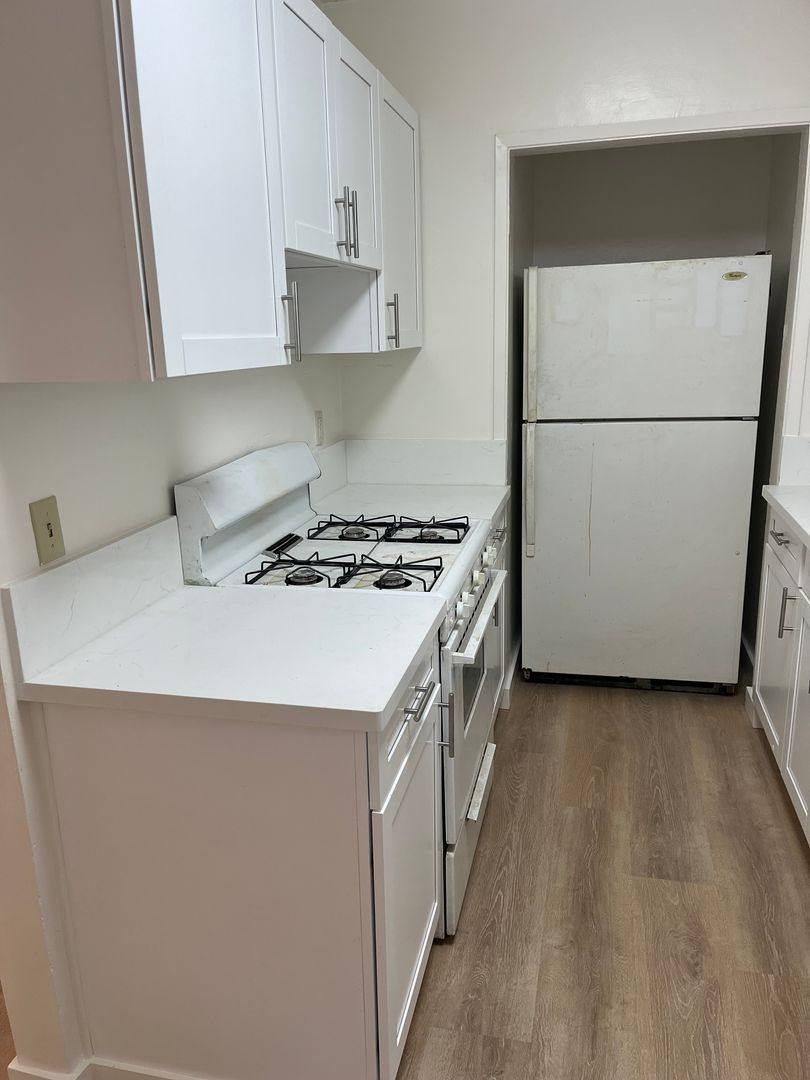 Apartment for rent at 1709 Capitol Ave, Sacramento, CA 95811