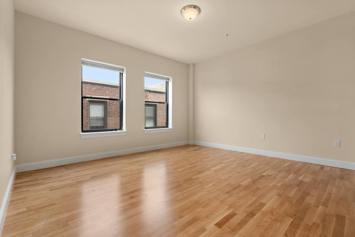 Apartment for rent at 16 Peterborough St #501, Boston, MA 02215