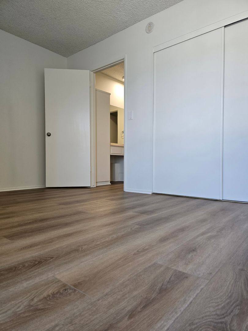 Apartment for rent at 801 E Palmer Ave, Glendale, CA 91205