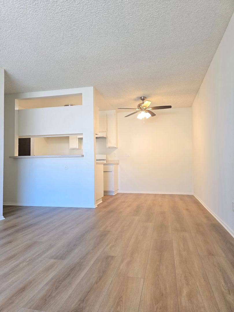Apartment for rent at 801 E Palmer Ave, Glendale, CA 91205