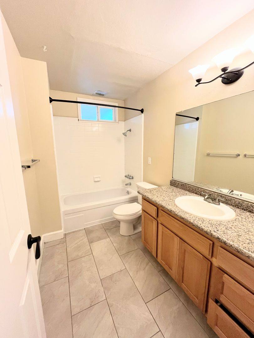 Apartment for rent at 50 Cameo Dr, Chico, CA 95973