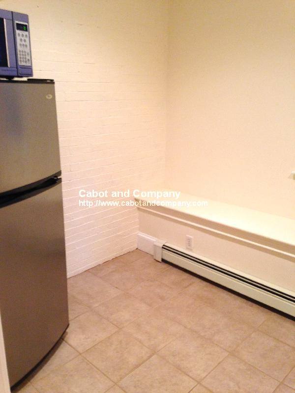 Apartment for rent at 17 Exeter St #1, Boston, MA 02116
