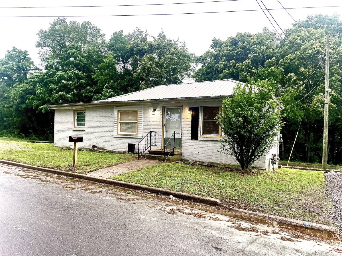 House for rent at 1543 Golf Club Lane, Clarksville, TN 37043