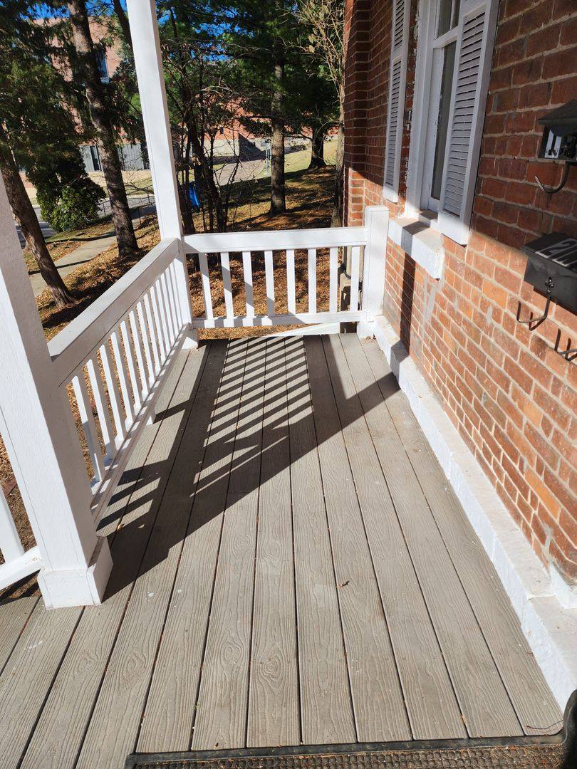Apartment for rent at 413 3rd St SW, Mount Vernon, IA 52314