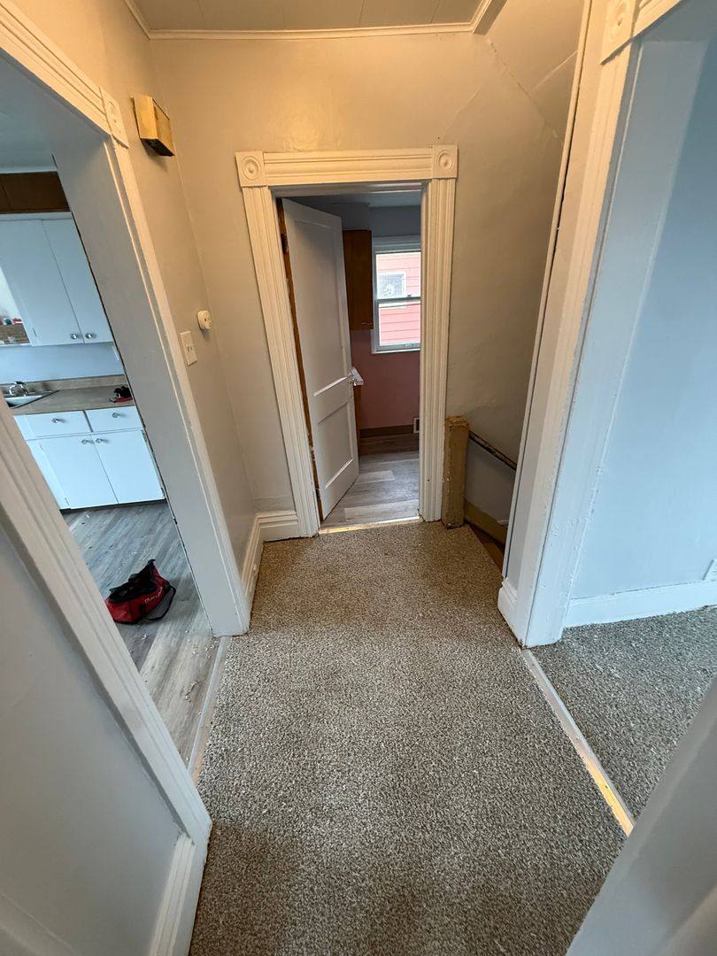 Apartment for rent at 479 B St, Sharon, PA 16146
