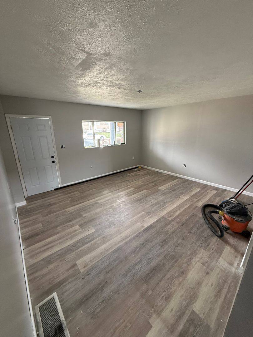 House for rent at 1393 Leishman Ave, New Kensington, PA 15068