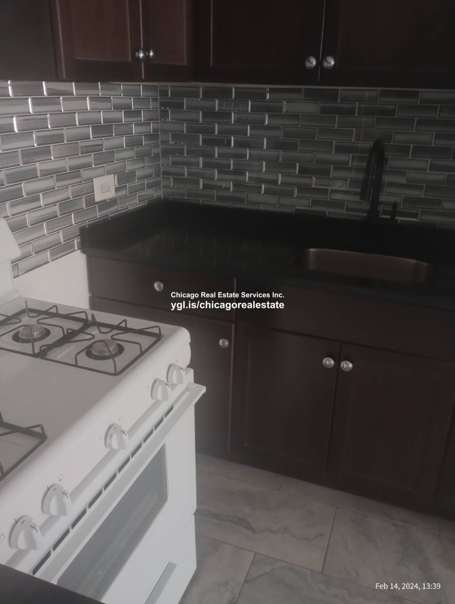 Apartment for rent at 5666 Ridge Ave #1S, Chicago, IL 60660