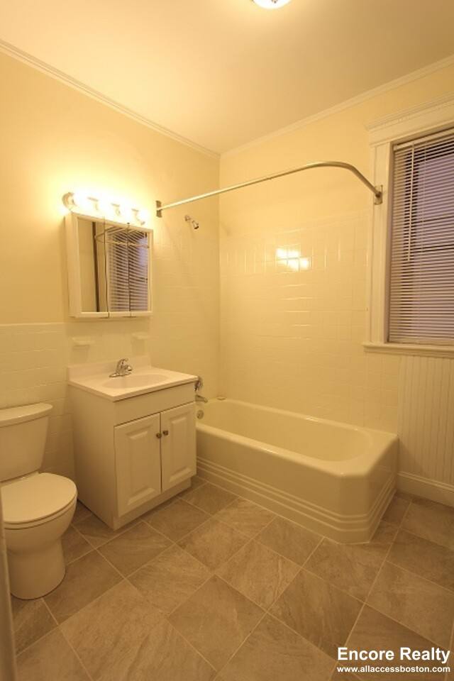 Apartment for rent at 145 Freeman St #22, Brookline, MA 02446