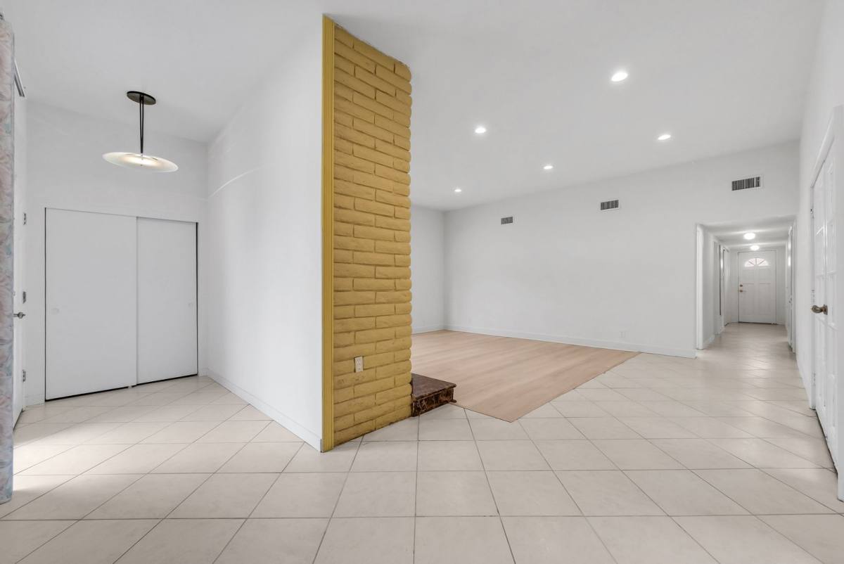 House for rent at 1 Lancewood Way, Irvine, CA 92612